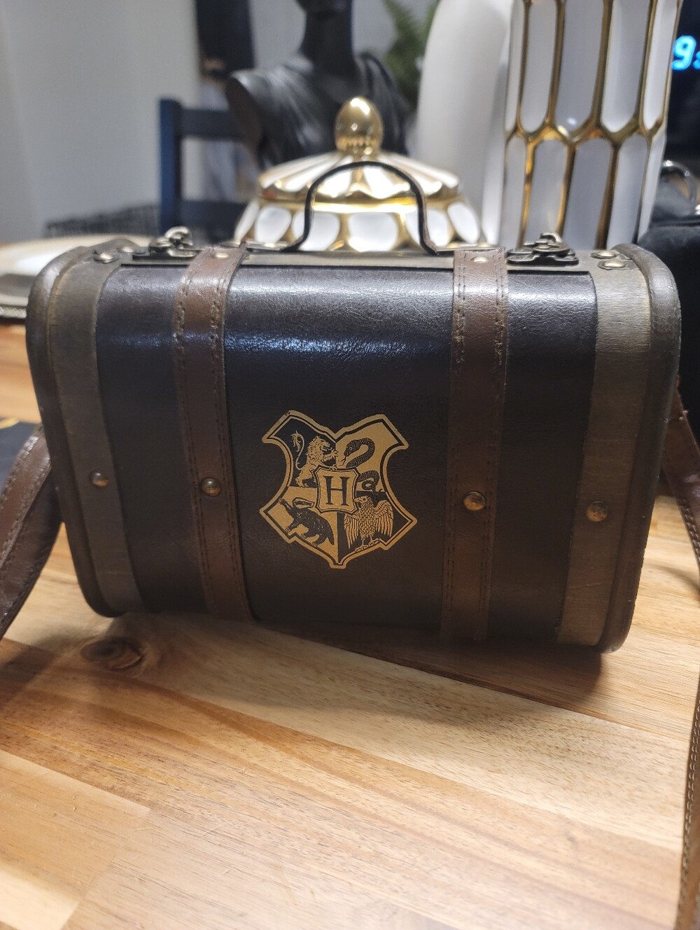 Hogwarts Crest Brown Faux-Leather Men's Crossbody Bag Wooden TRUNK